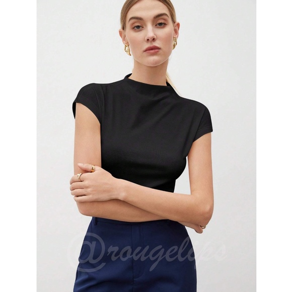 Black High Neck Cap Short Sleeve Tee Shirt - Picture 4 of 12